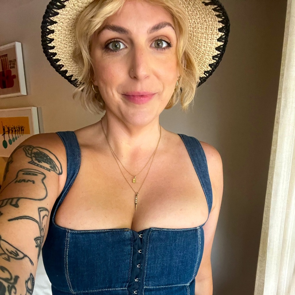 Meet your Posher, Meredith